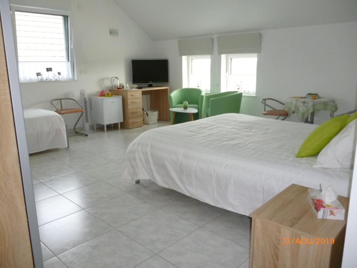 Le Sart-Belles Bed & Breakfast Ngoại thất bức ảnh